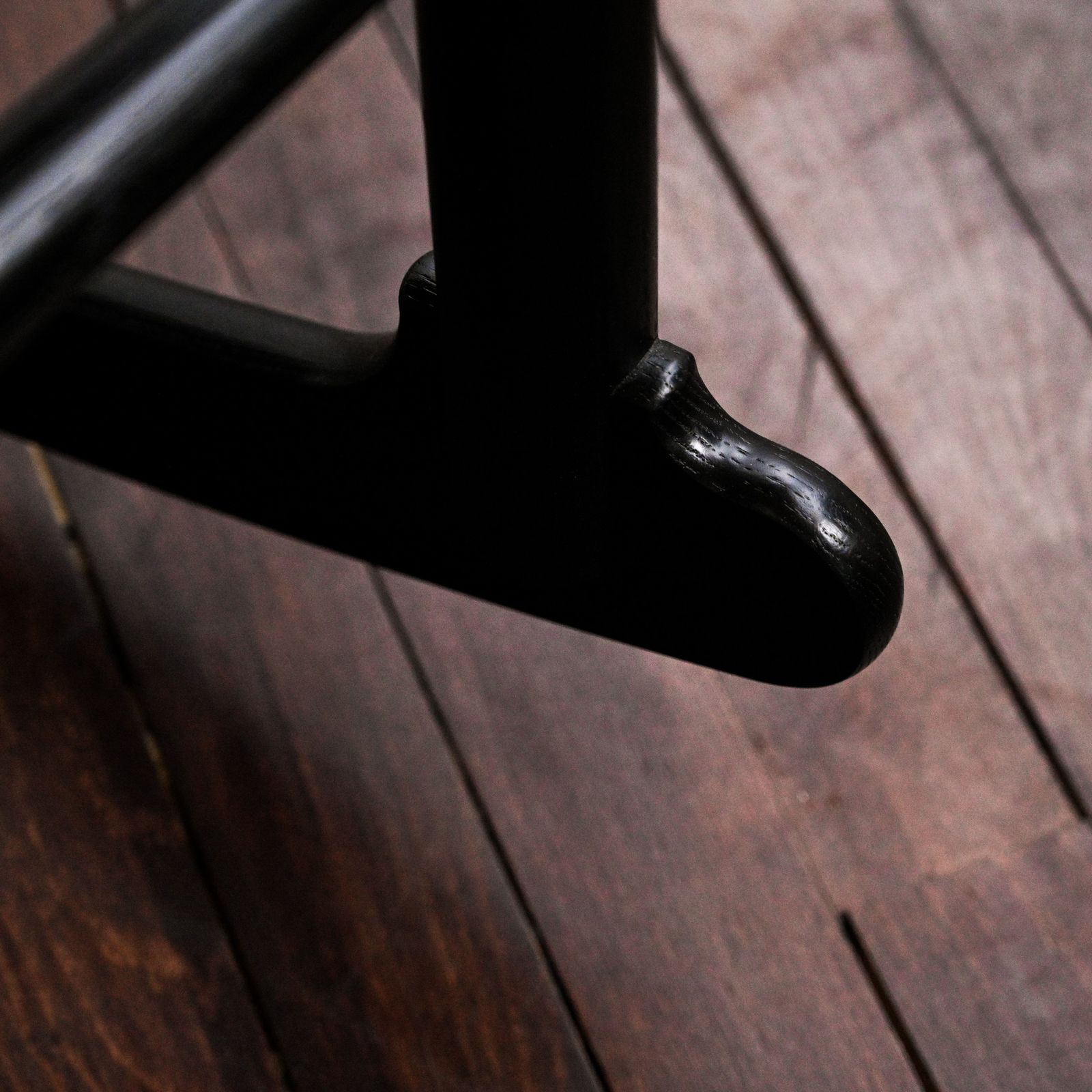 1930.0 J16 Rocking Chair In Black Lacquered Oak And Natural Paper Yarn photo
