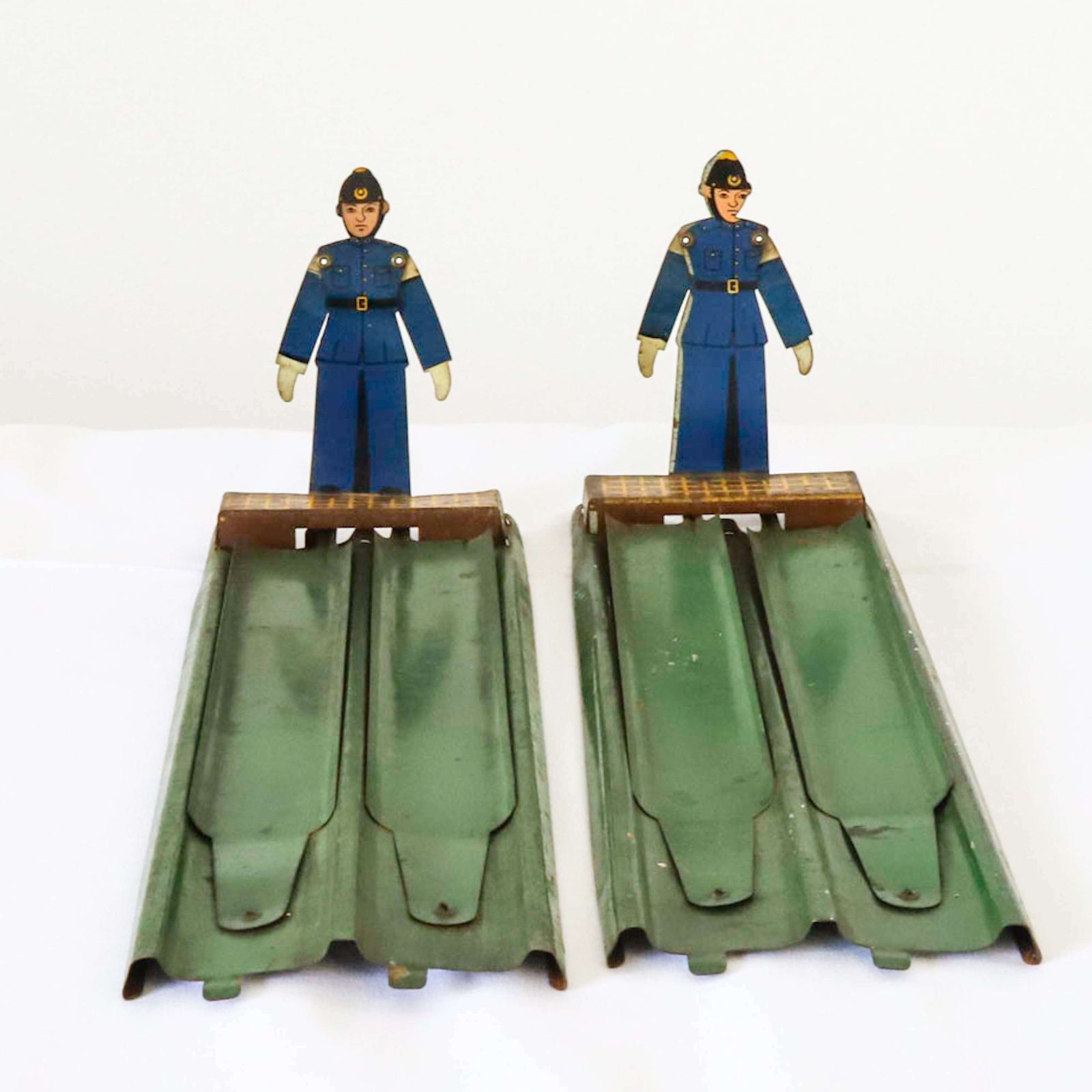 Pair Of English Mid Century Toleware Tin Plate Toys photo 120.0