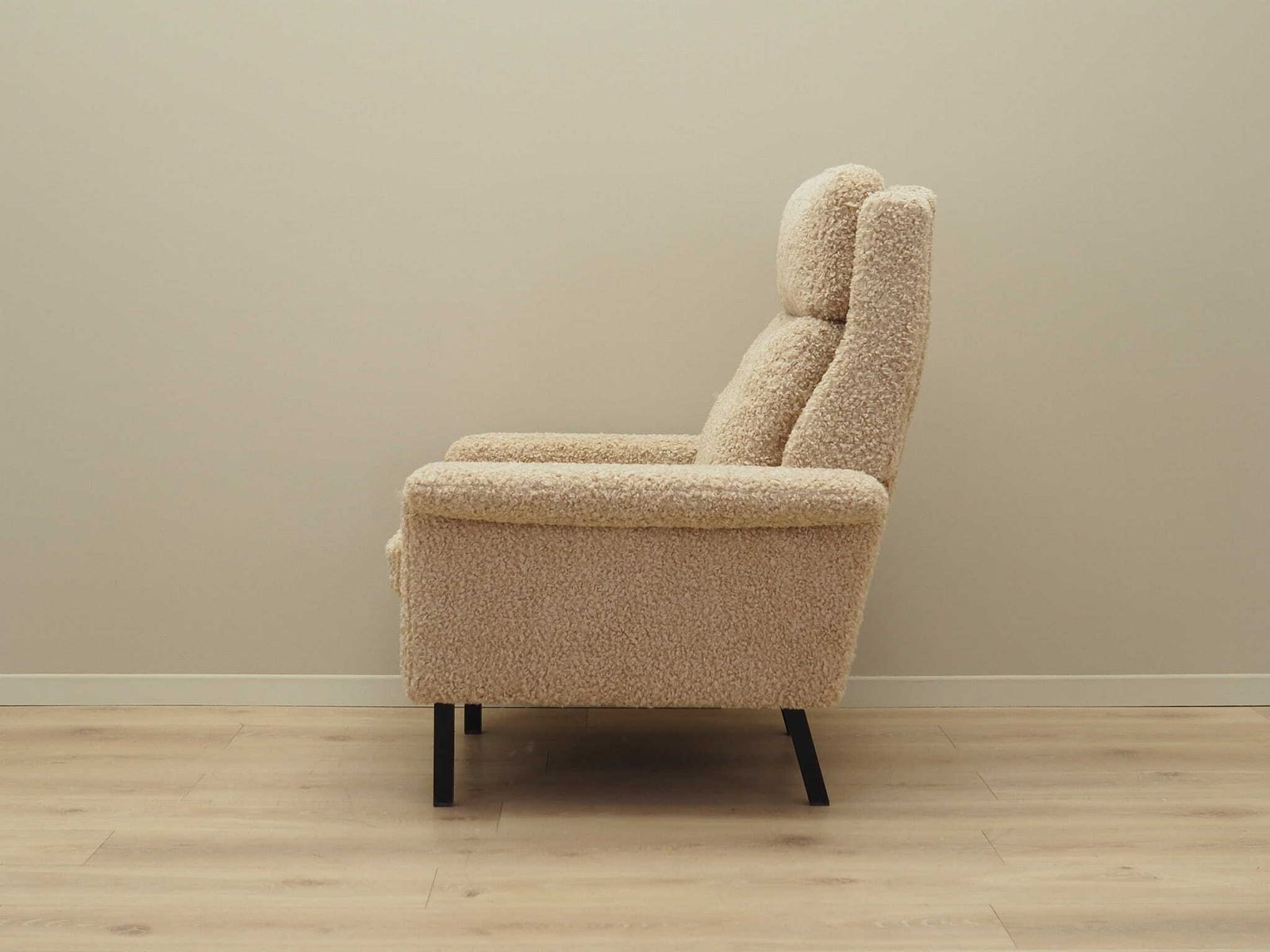 Beige Armchair, Danish Design, 1960s, Designer: Arne Vodder, Manufacturer: Fritz Hansen photo Furniture