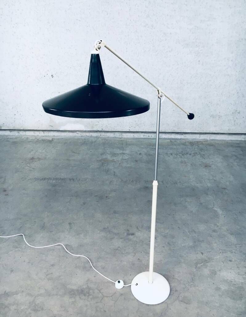 photo vinterior "Panama" Floor Lamp In Black By Wim Rietveld For Gispen, 1957