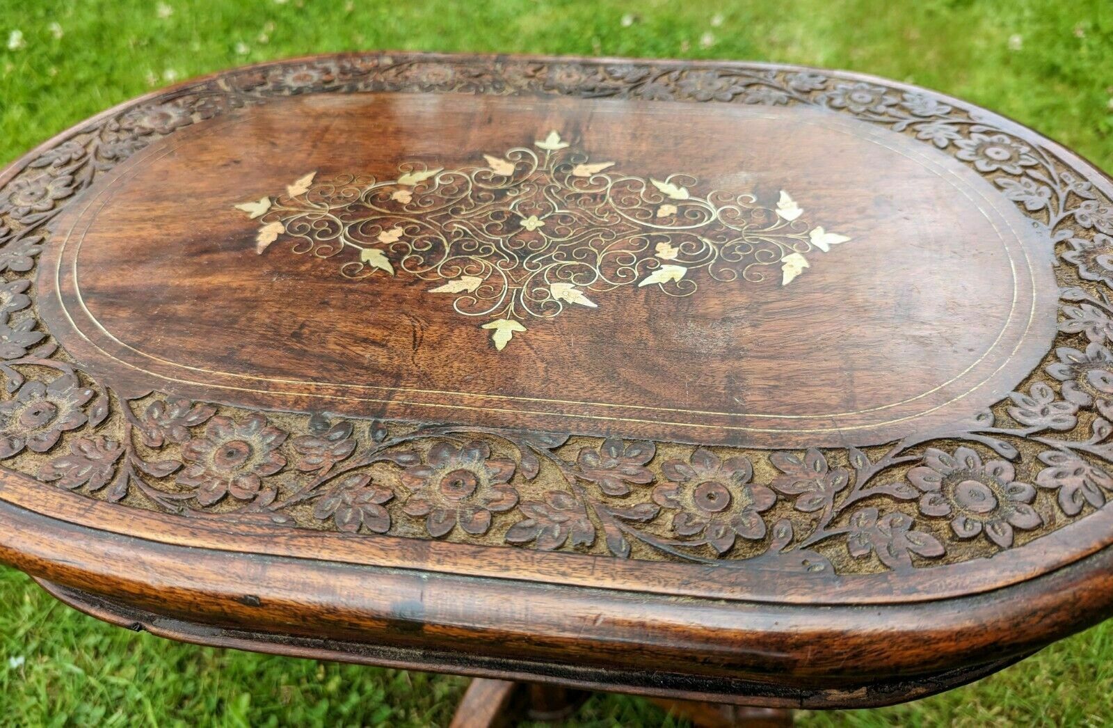 Fantastic Vintage Indian Hardwood Brass Inlaid Oval Table  Delivery Available 0220. photo Furniture