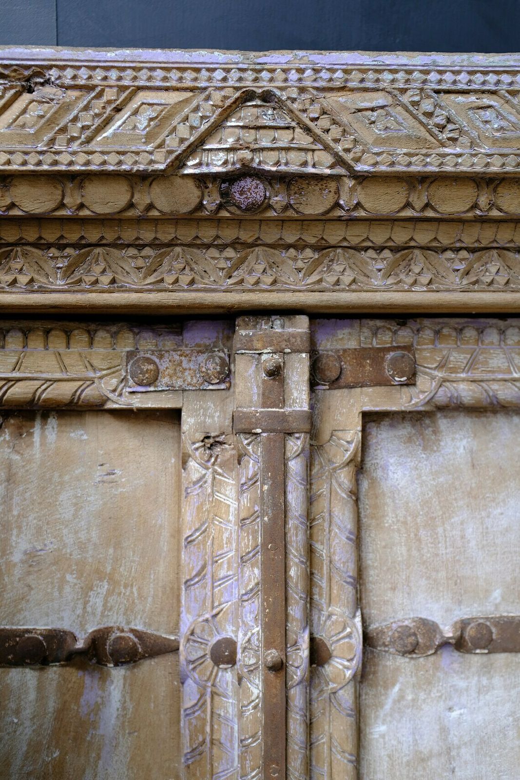 photo furniture Vintage Indian Haveli Door Handmade From Mango Wood Mid 19th Century From Gujarat