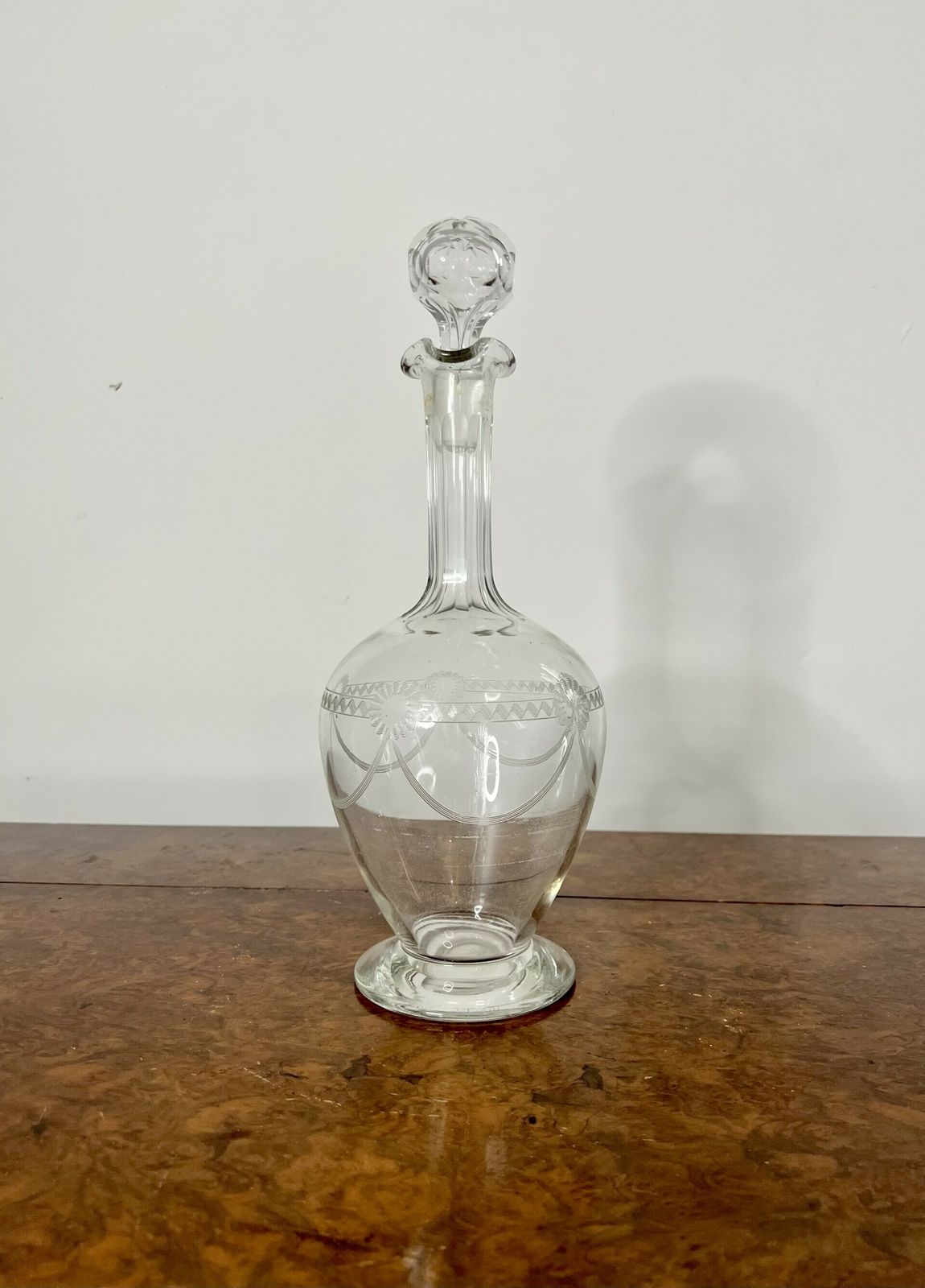 Fine Quality Victorian Glass Decanter photo 225.0