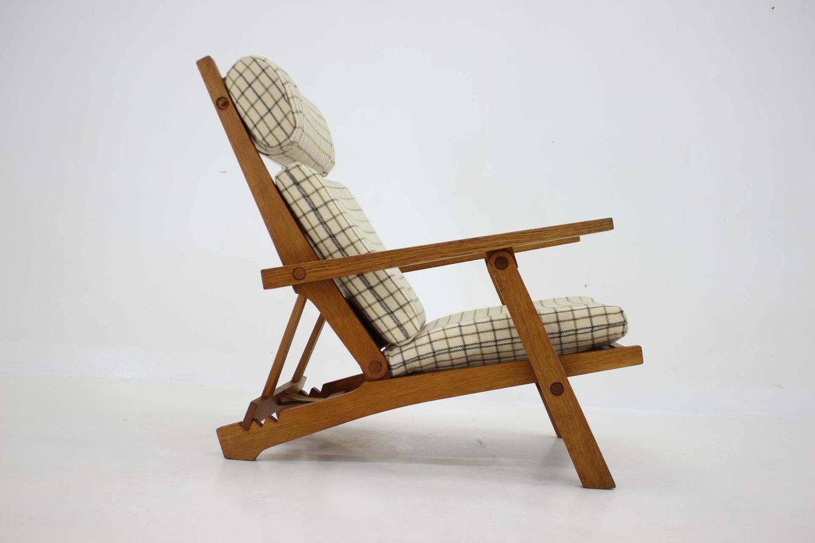 Rare Hans J. Wegner Oak Reclining Lounge Chair Model Ap71, Denmark 1968 photo buy