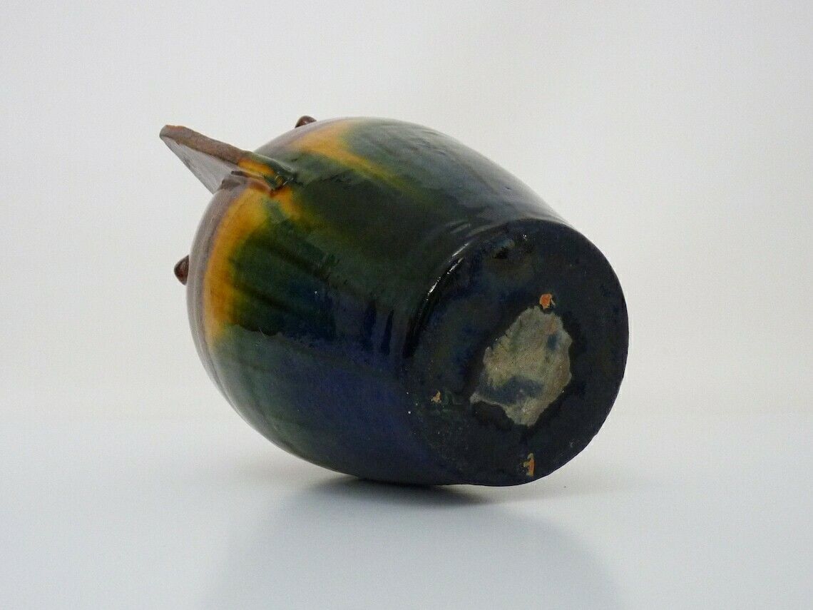 photo for sale Vase en grès flammé de style Rambervillers avec anse. Signé
