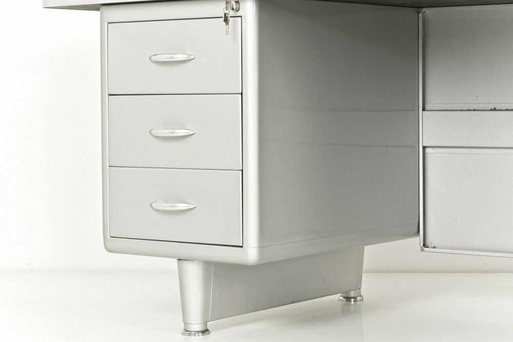 German Boss Desk From Mauser, 1955 photo vinterior