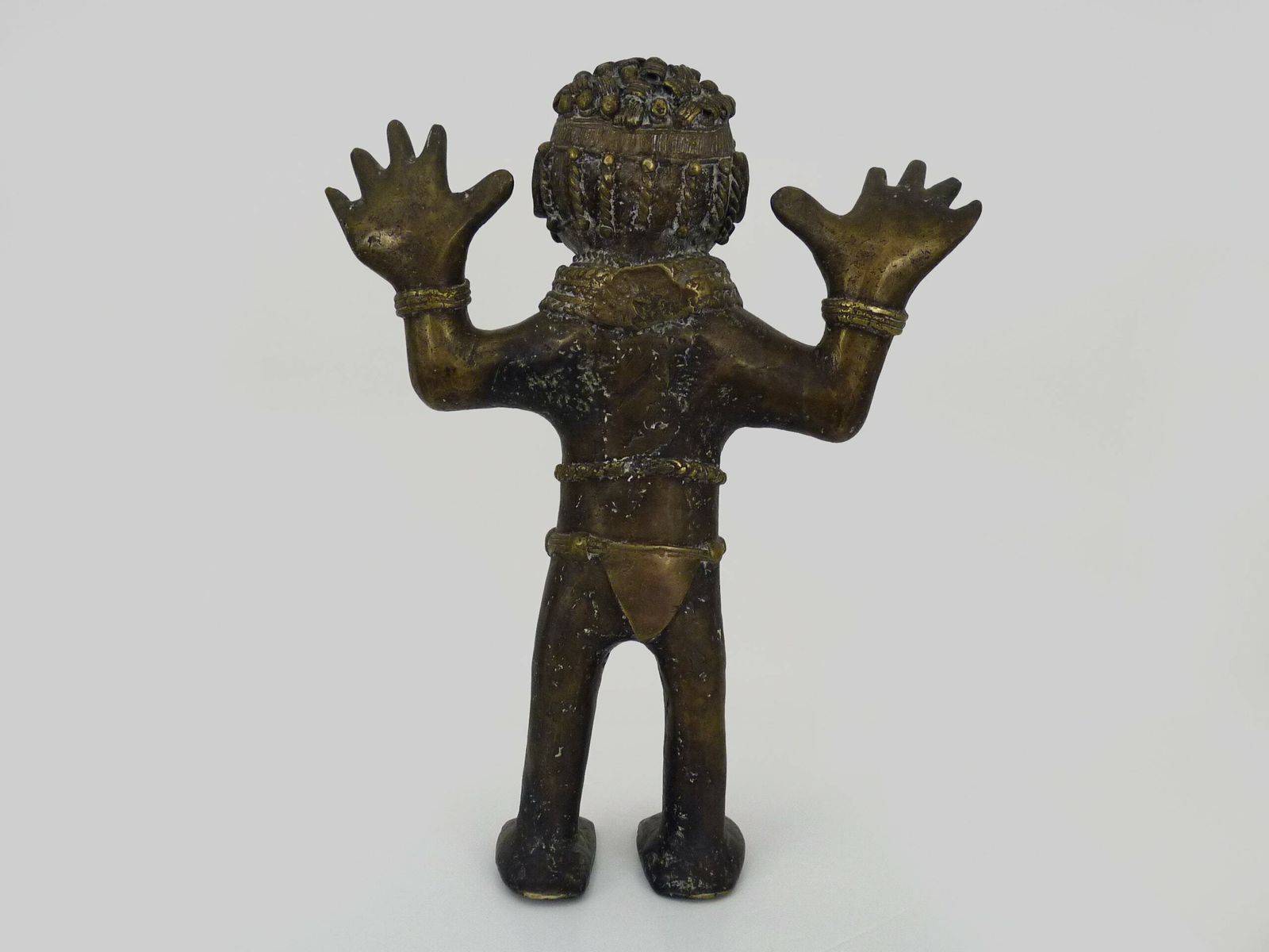 photo for sale Art africain. Importante sculpture en bronze Bamoun.