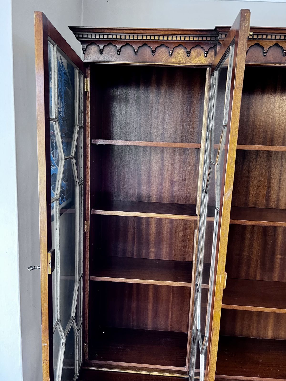 Stunning Vintage Cabinet   Reprodux (Made In England) photo for sale