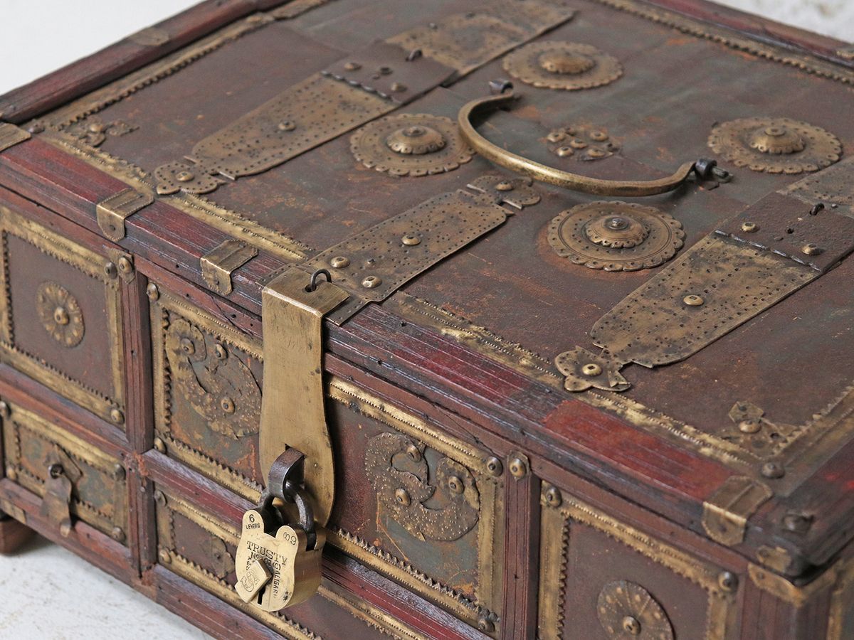 Grand Antique Shekhawati Chest
