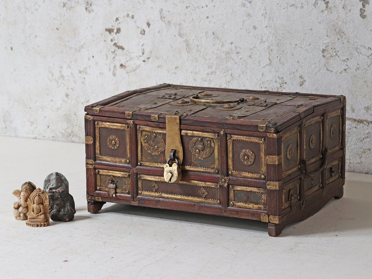 Grand Antique Shekhawati Chest photo Furniture