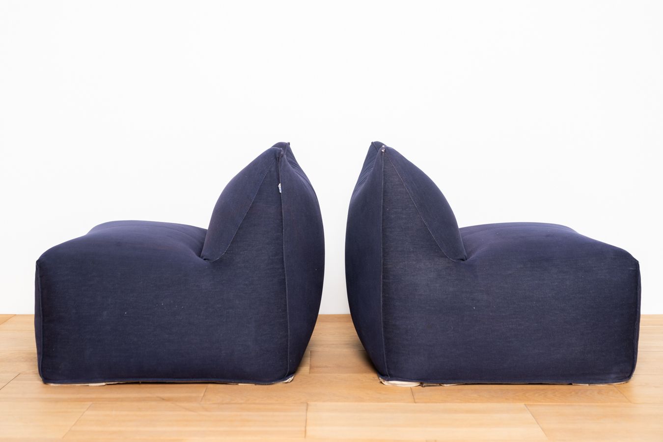 photo furniture "The Dolls" Armchairs By Mario Bellini For C&B Italia 1970