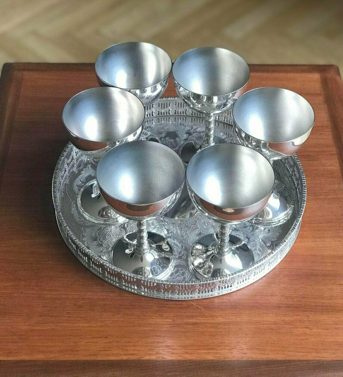 Ice Cream Cups On Pedestal 6 Dessert Bowl Champagne Or Wine Cups In Silvered Metal Sorbet Cups Art Deco, Liqueur, Dessert Or Cream Cups photo vinterior