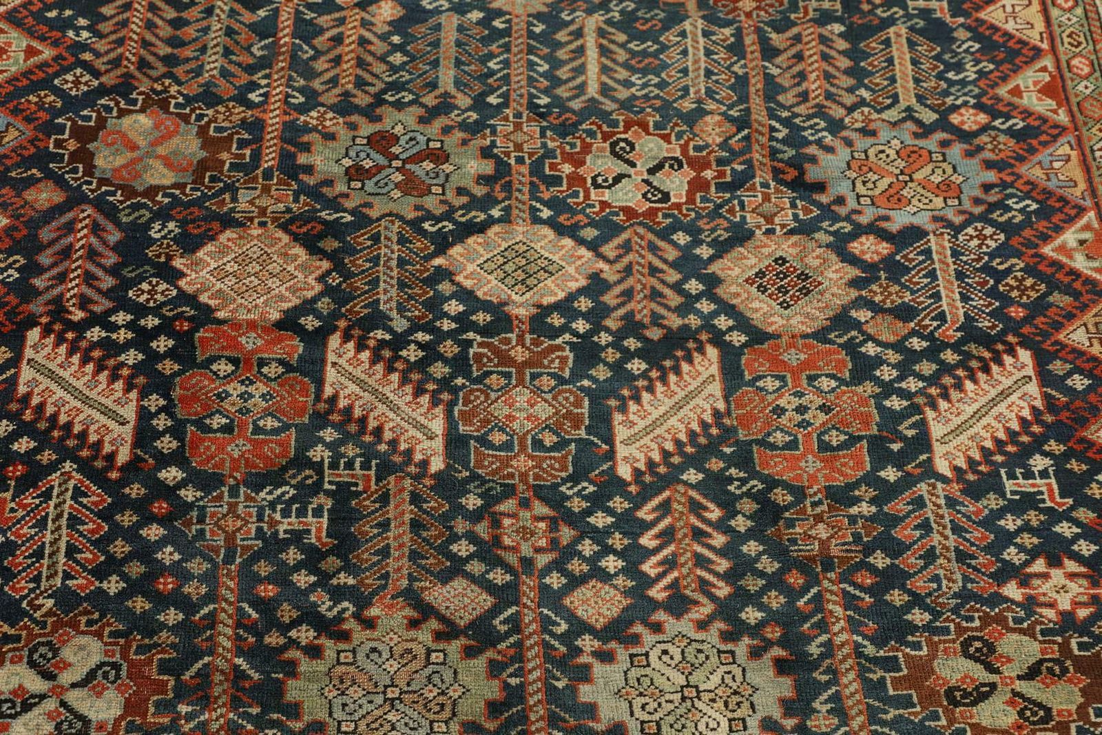Antique Rug, Handmade Carpet Oriental Caucasian Rug, Living Room Rug For Sale photo vinterior