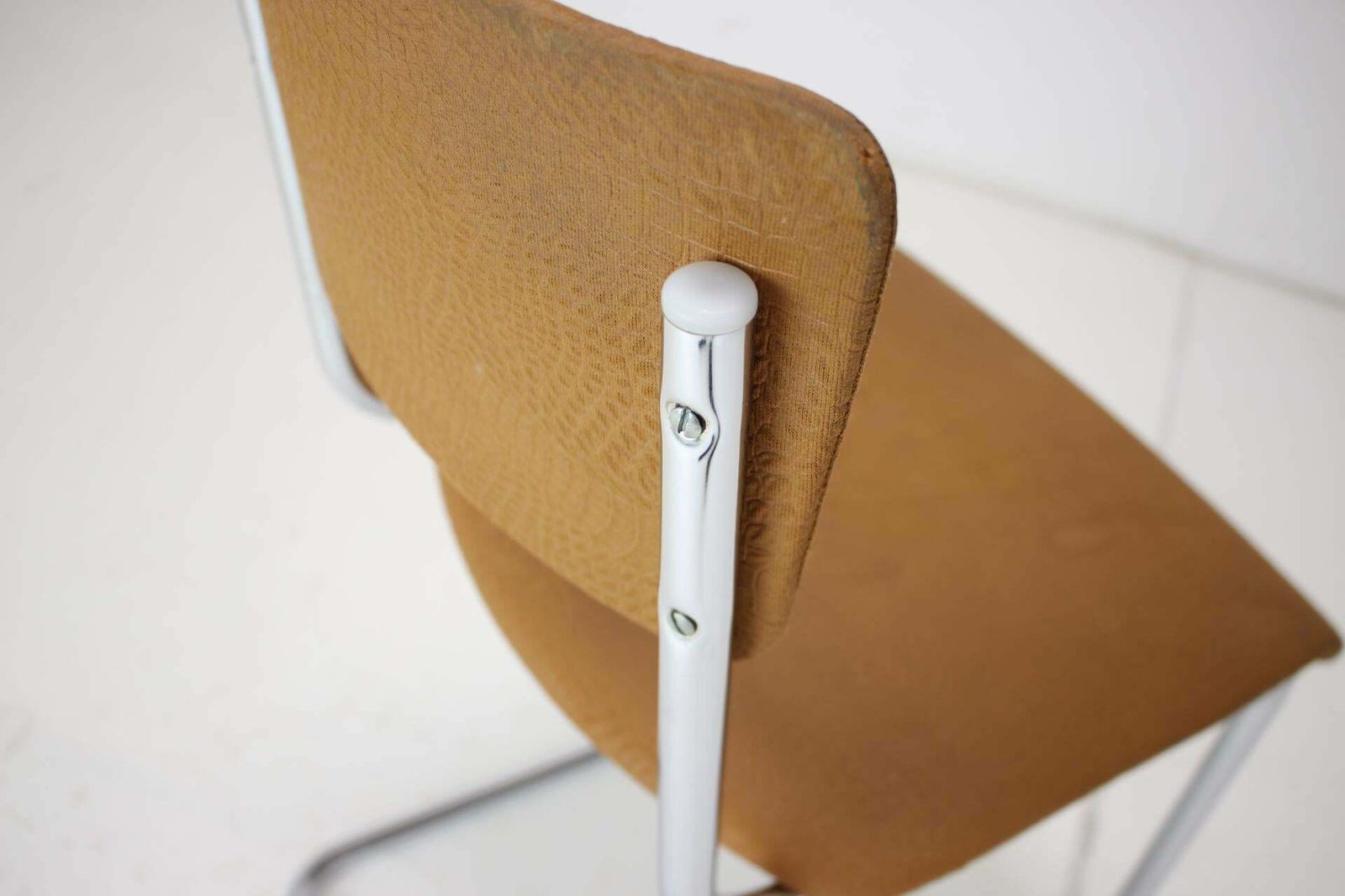 Mid Centrury Chrome Tubular Chair Kovonax Z 303, 1970's photo vinterior