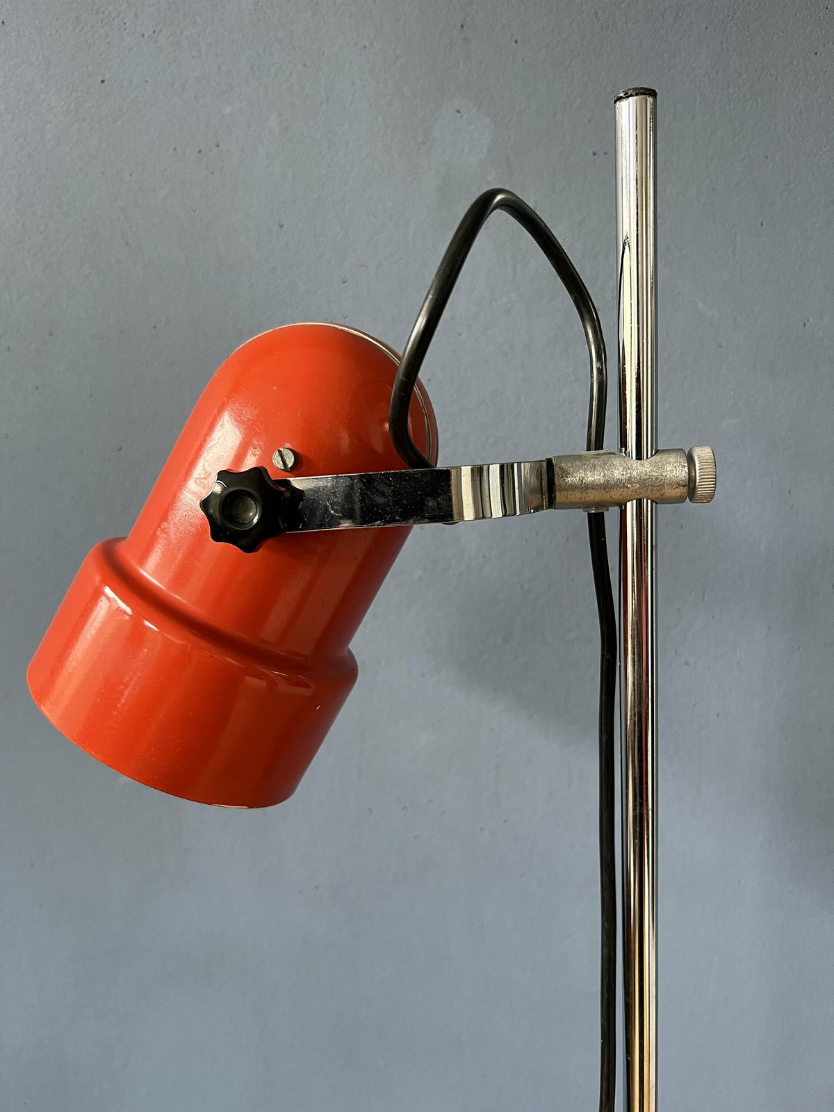 photo for sale Rode Mid Century Space Age Vloerlamp