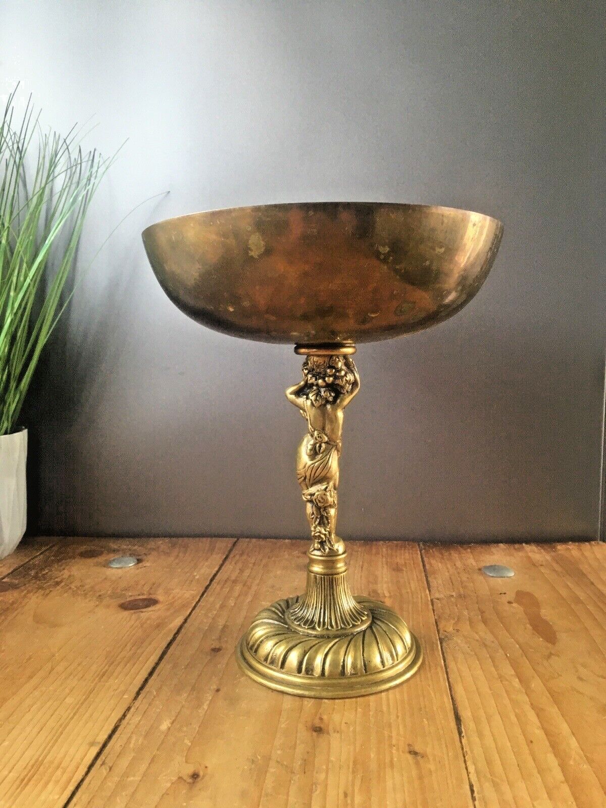 Beautiful Antique Art Deco Heavy Brass Cherub Pedestal Centrepiece Fruit Bowl photo vintage