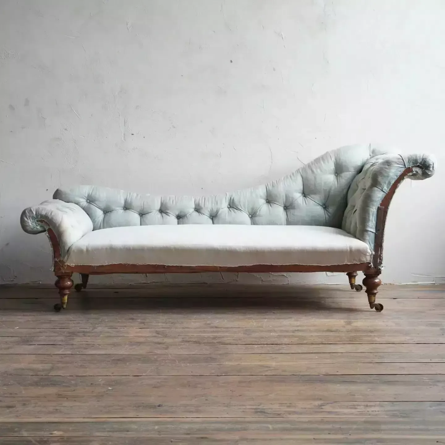 Chaise Longue By Miles & Edwards. photo furniture