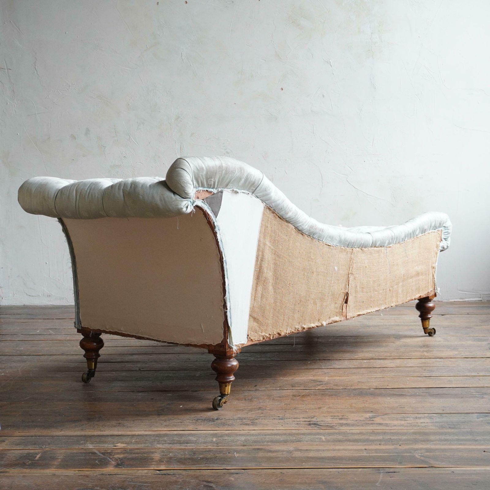 Chaise Longue By Miles & Edwards. photo 3215.0
