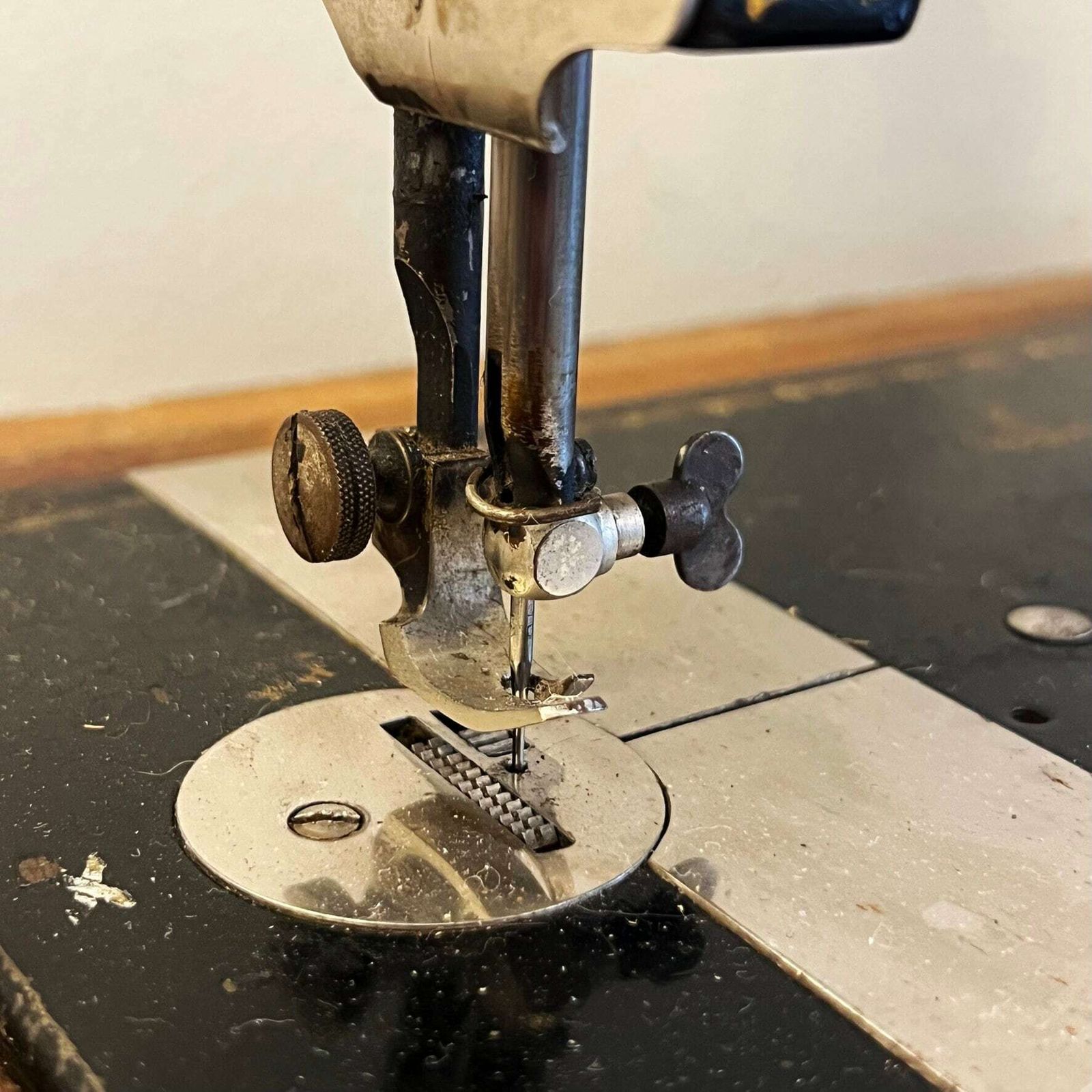 Antieke Frister & Rossmann naaimachine photo vinterior