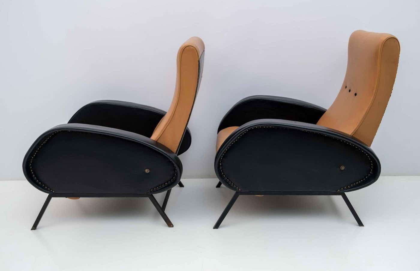 Pair Of Marco Zanuso Mid Century Modern Italian Leather Reclining Armchairs, 50s photo vinterior