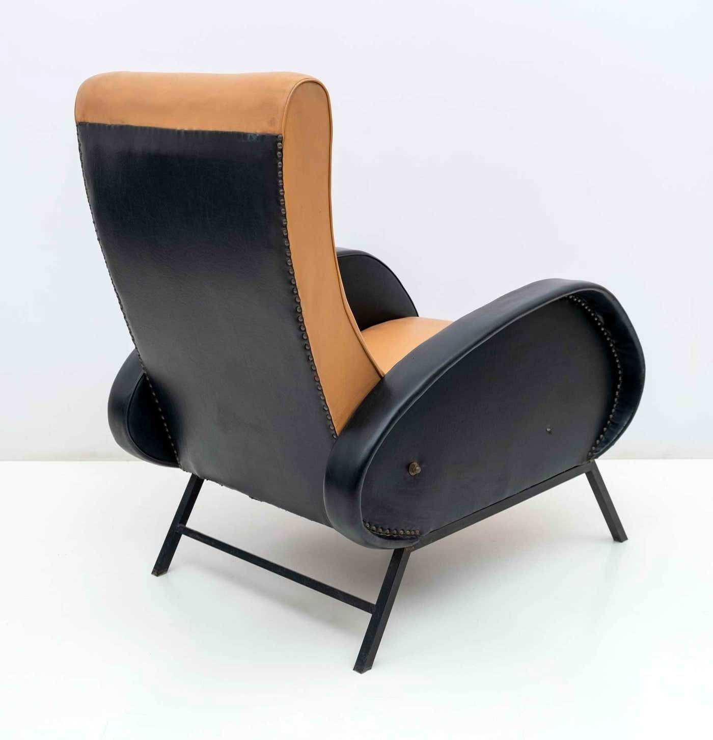 photo furniture Pair Of Marco Zanuso Mid Century Modern Italian Leather Reclining Armchairs, 50s
