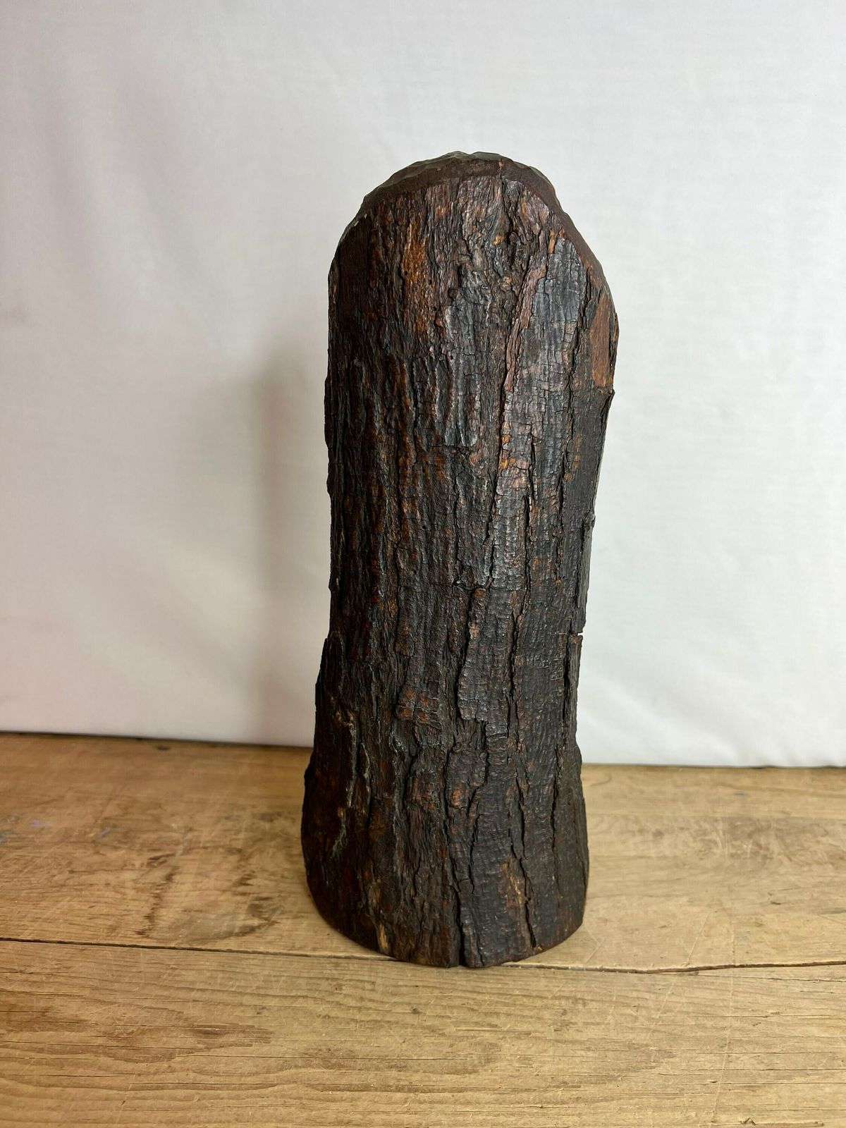 Vintage Hand Carved Wooden Face From A Full Log. Unique Log Carving photo 75.0