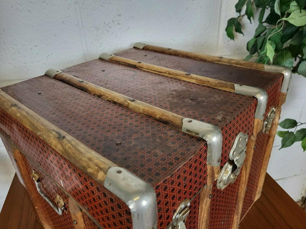 Antique Vintage 1900's Red Faux Bamboo Tin And Wood Chest Steamer Trunk photo 95.0