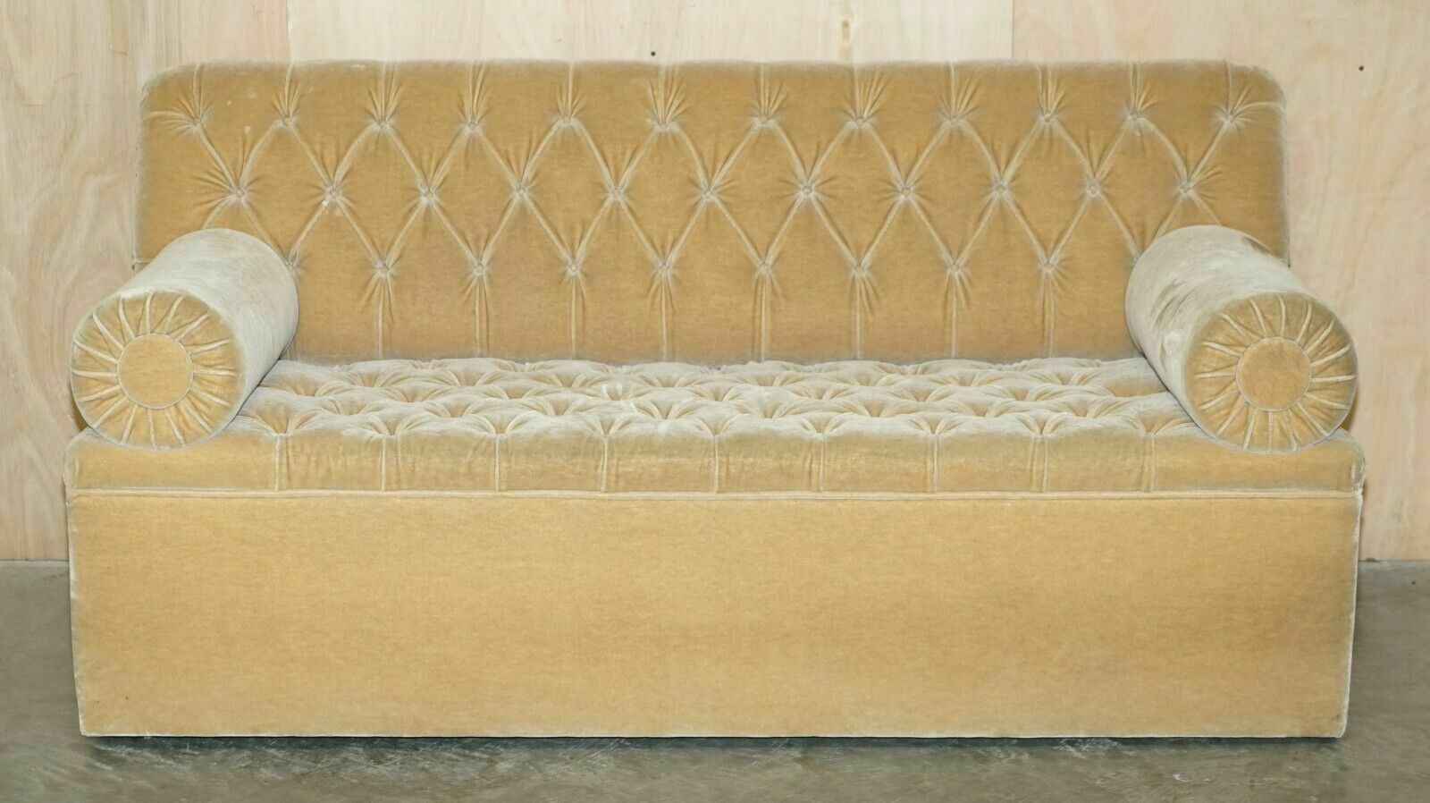 Owned By Madonna Luxury George Smith Bolster Mohair Velvet Chesterfield Sofa photo Furniture