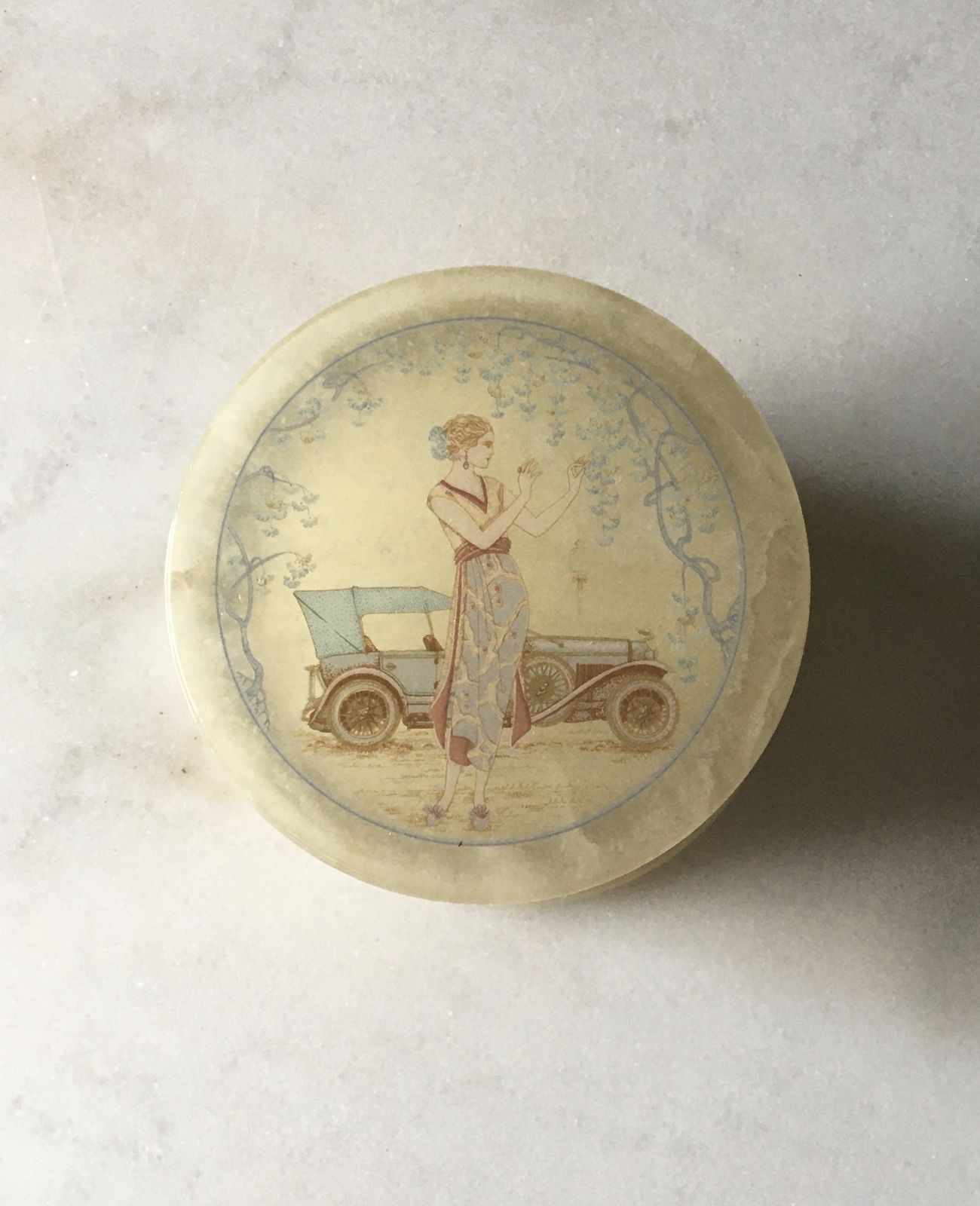 Round White Onyx Marble Jewelry Box / Copper Brass Lid Old Art Deco photo for sale