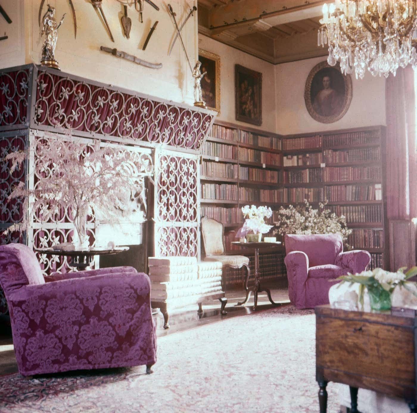 Noble Interior With Library In A Hotel, USA/Canada 1962