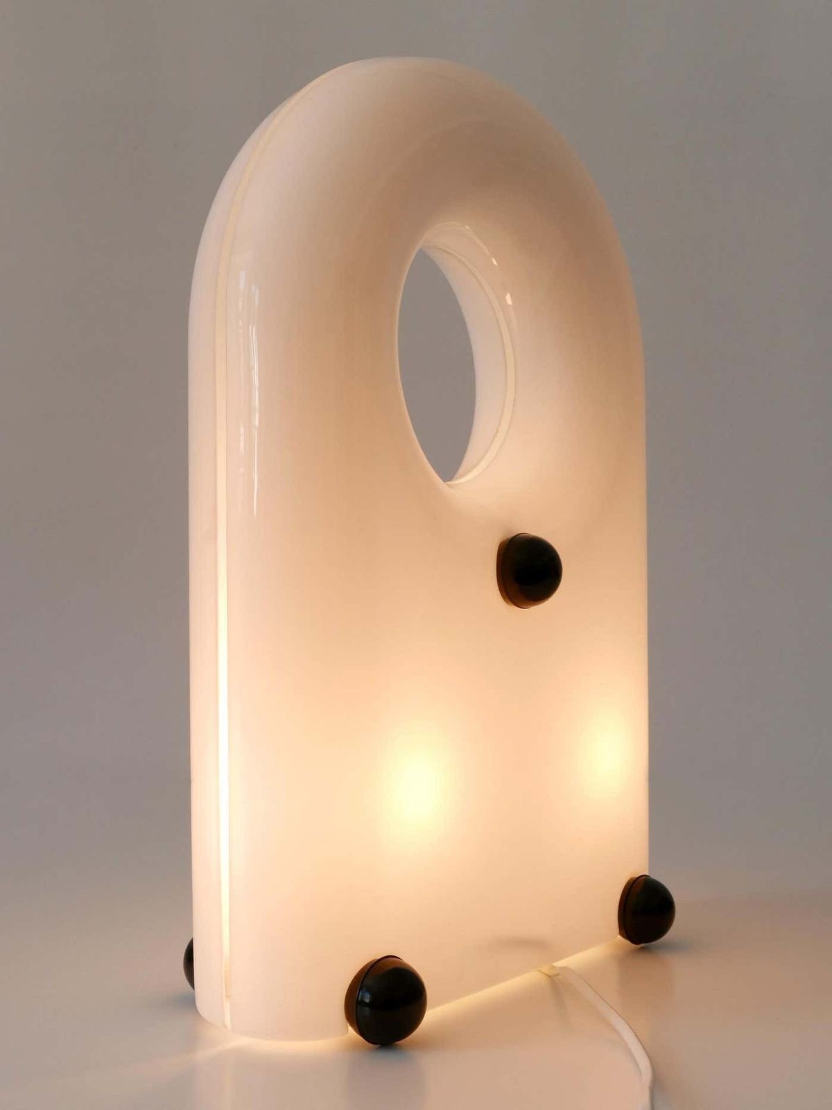 photo vinterior Extremely Rare Lucite Table Lamp Or Floor Light By Elio Martinelli 1969 Italy