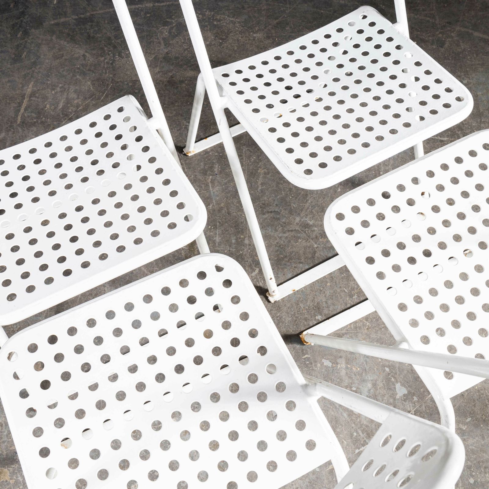 1970’s Egon Eiremann House In Baden Baden White Metal Chairs – Set Of Four photo vintage