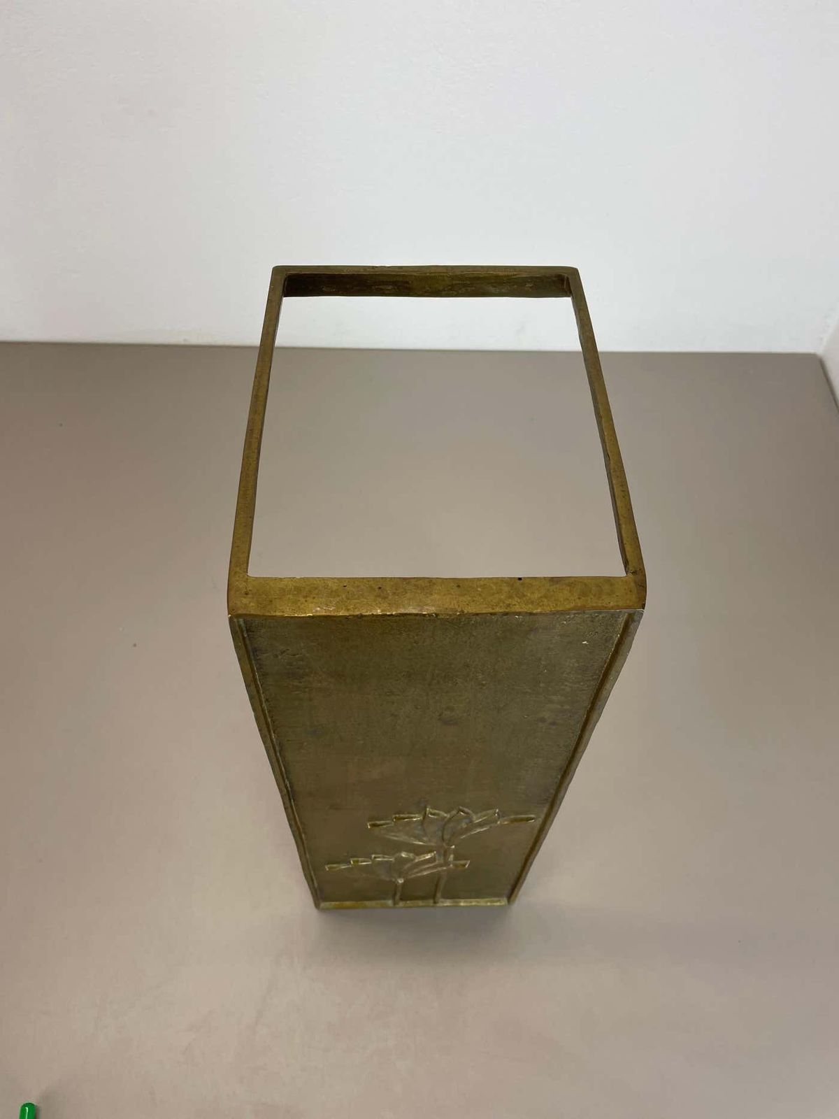 photo buy Hollywood Regency Solid  Brutalist Floral Brass Umbrella Stand, Italy 1970s