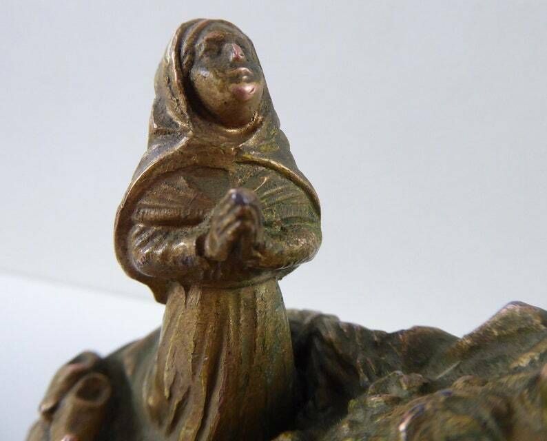 The Miracle Of Lourdes   Souvenir Of Lourdes   Antique French Religious Sculpture photo vinterior
