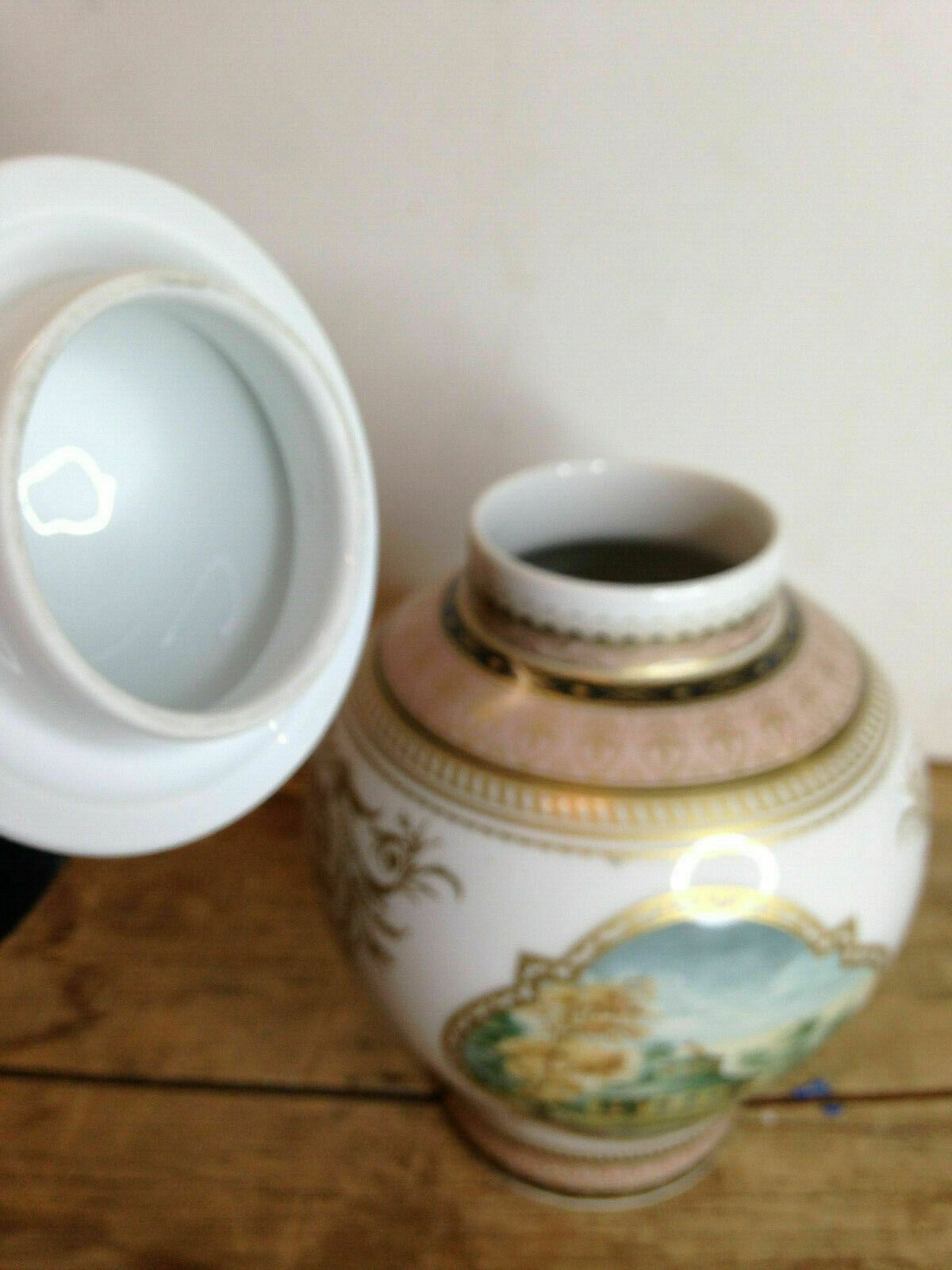 Kaiser German Porcelain Lidded Vase/Urn Vienna Belvedere K Nossek photo buy