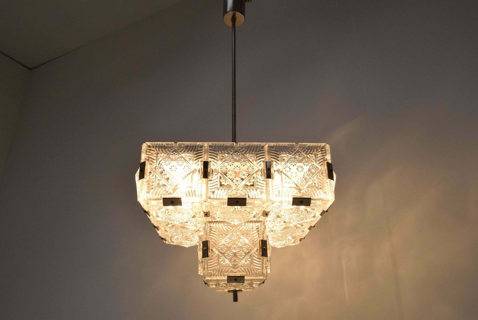 photo vinterior Rare Mid Century Glass Pendant By Jaroslav Bejvl For Kamenicky Senov, 1960's.