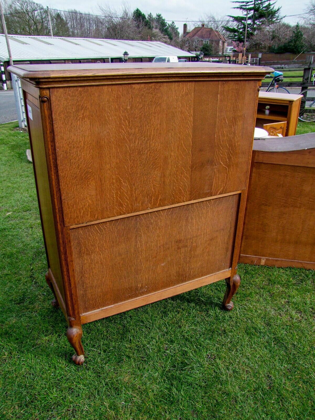 Stunning Dark Oak Carved French 2door/3drawer Drinks Cabinet photo vinterior