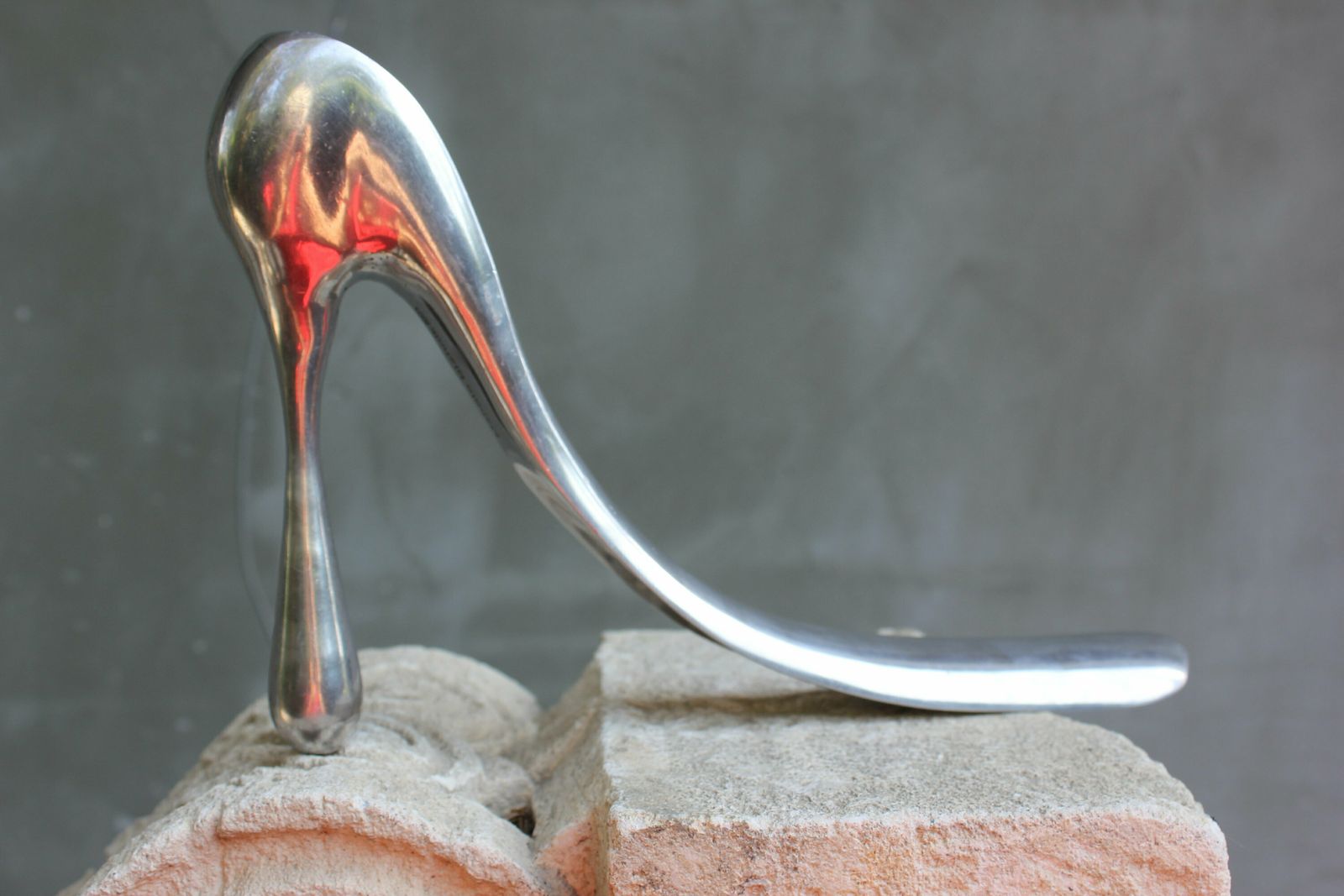 Iconic Manolo Blahnik Shoehorn Cast Aluminum Design Shoehorn Habitat Collectors Or Love Blahnik Shoes Gift, Shoe Store Window Decoration photo vintage