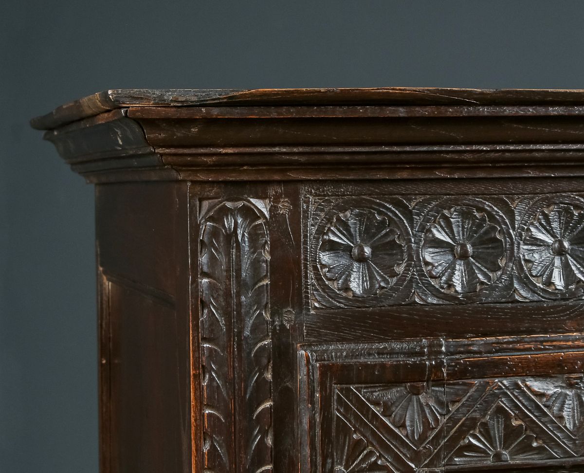 photo vintage French 19th Century Chestnut Carved Kitchen Housekeepers Food Cupboard (Circa 1830)