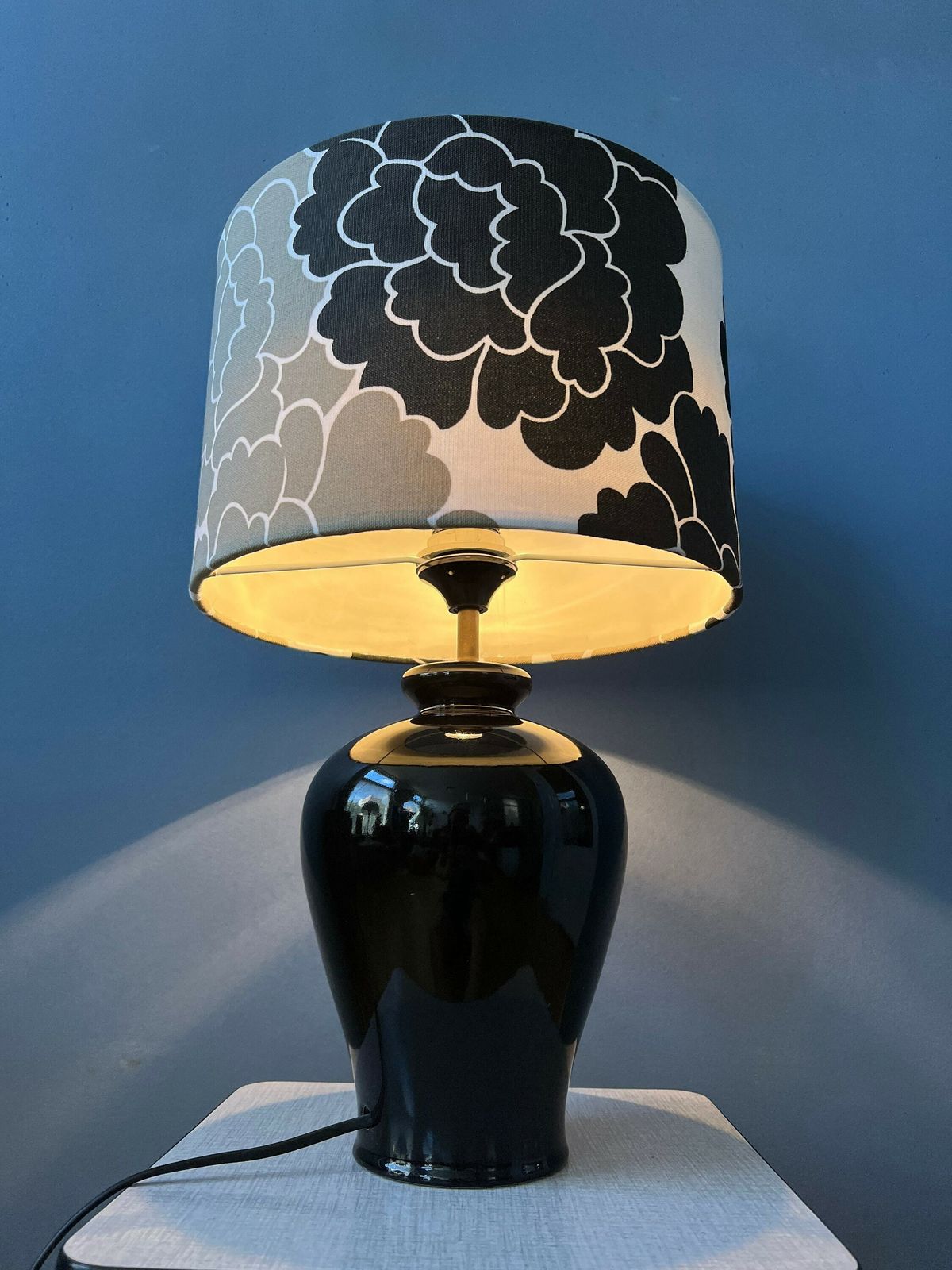 Small Space Age Table Lamp With Porcelain Base And Black And White Flower Shade photo furniture