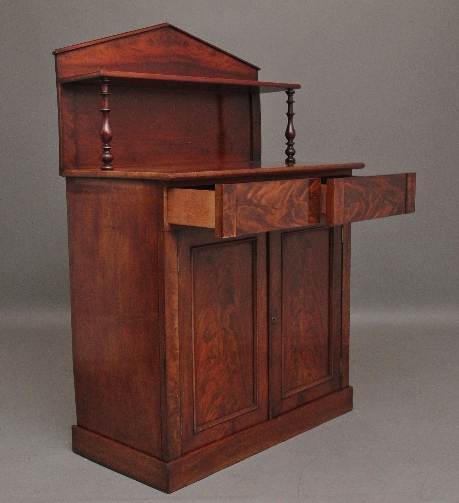 19th Century Mahogany Side Cabinet photo vinterior