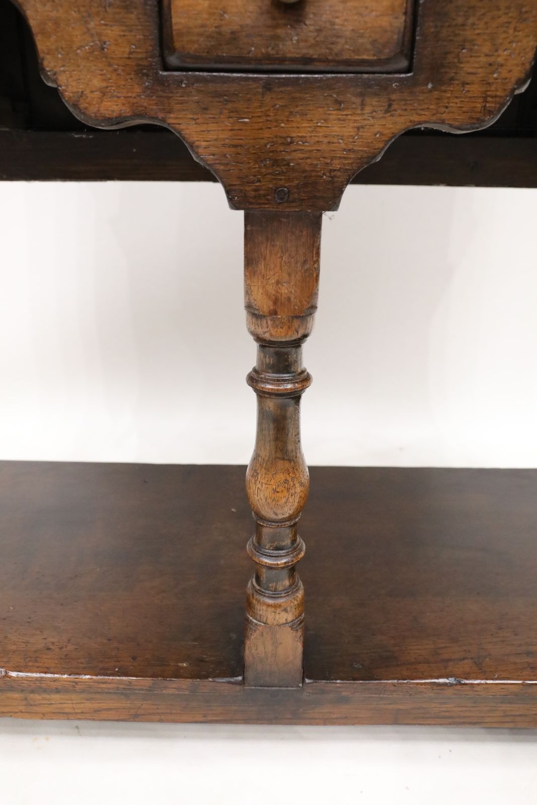 1327.0 Small Titchmarsh And Goodwin Dresser Pot Board Stunning Patina Free Uk Delivery photo