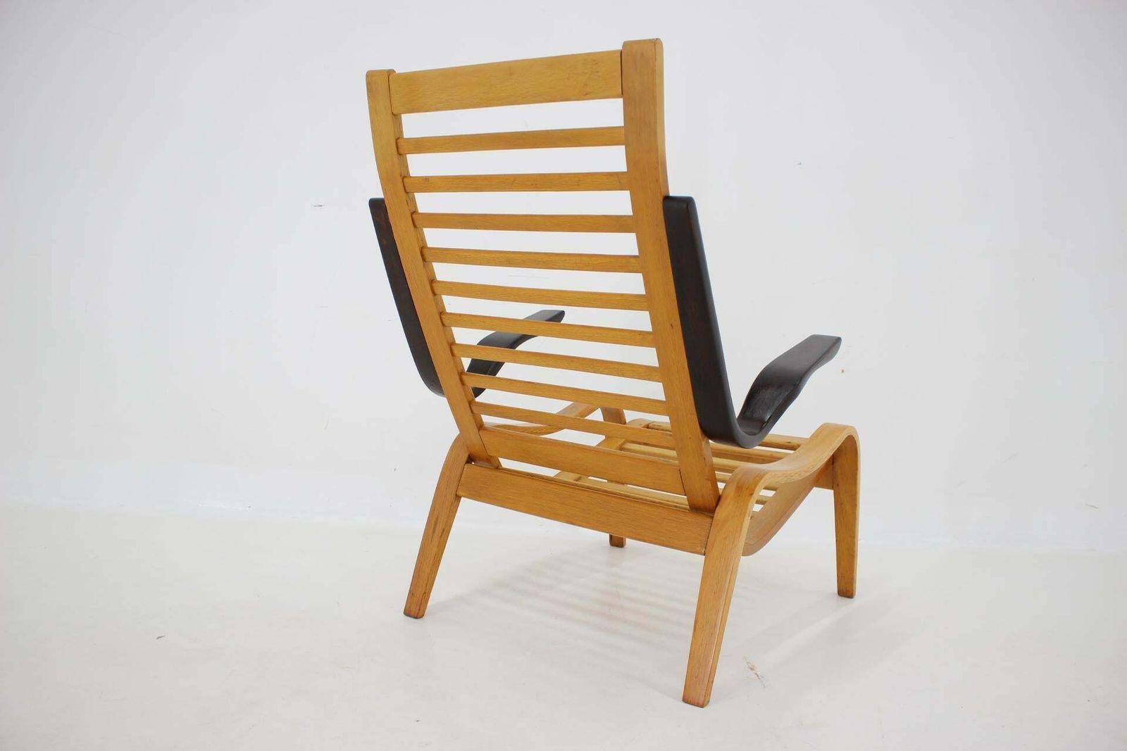 photo furniture 1960s Jan Vanek Beech Bentwood Armchair, Czechoslovakia