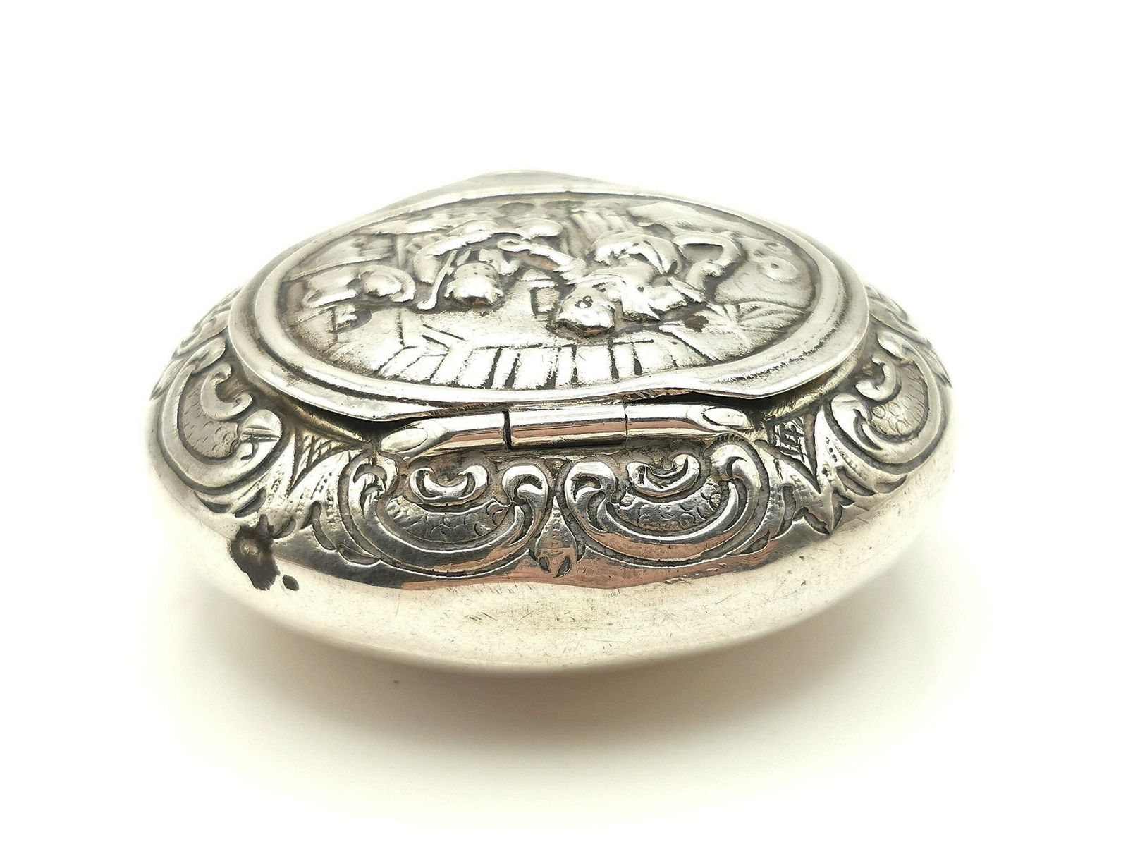 Antique Sterling Silver Pictorial Snuff Box, Home Scene photo for sale