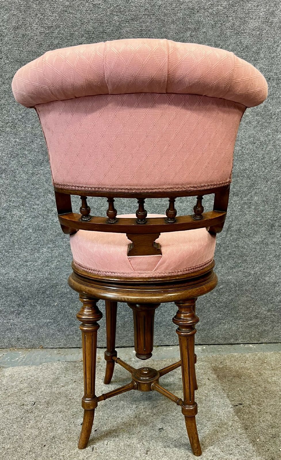 Late Victorian Walnut Revolving Music Chair / Stoo photo for sale