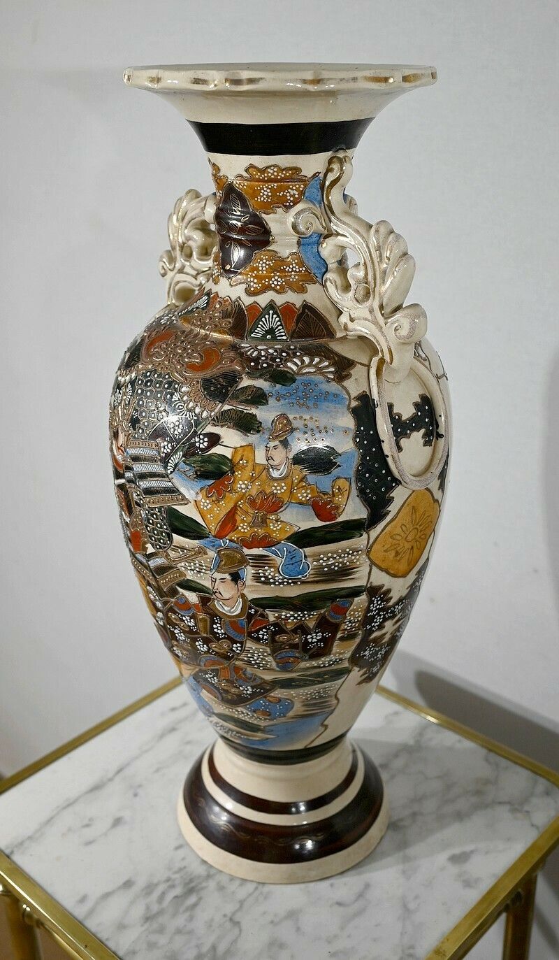 Important Baluster Porcelain Vase, Japan   Xxth photo Home Decor