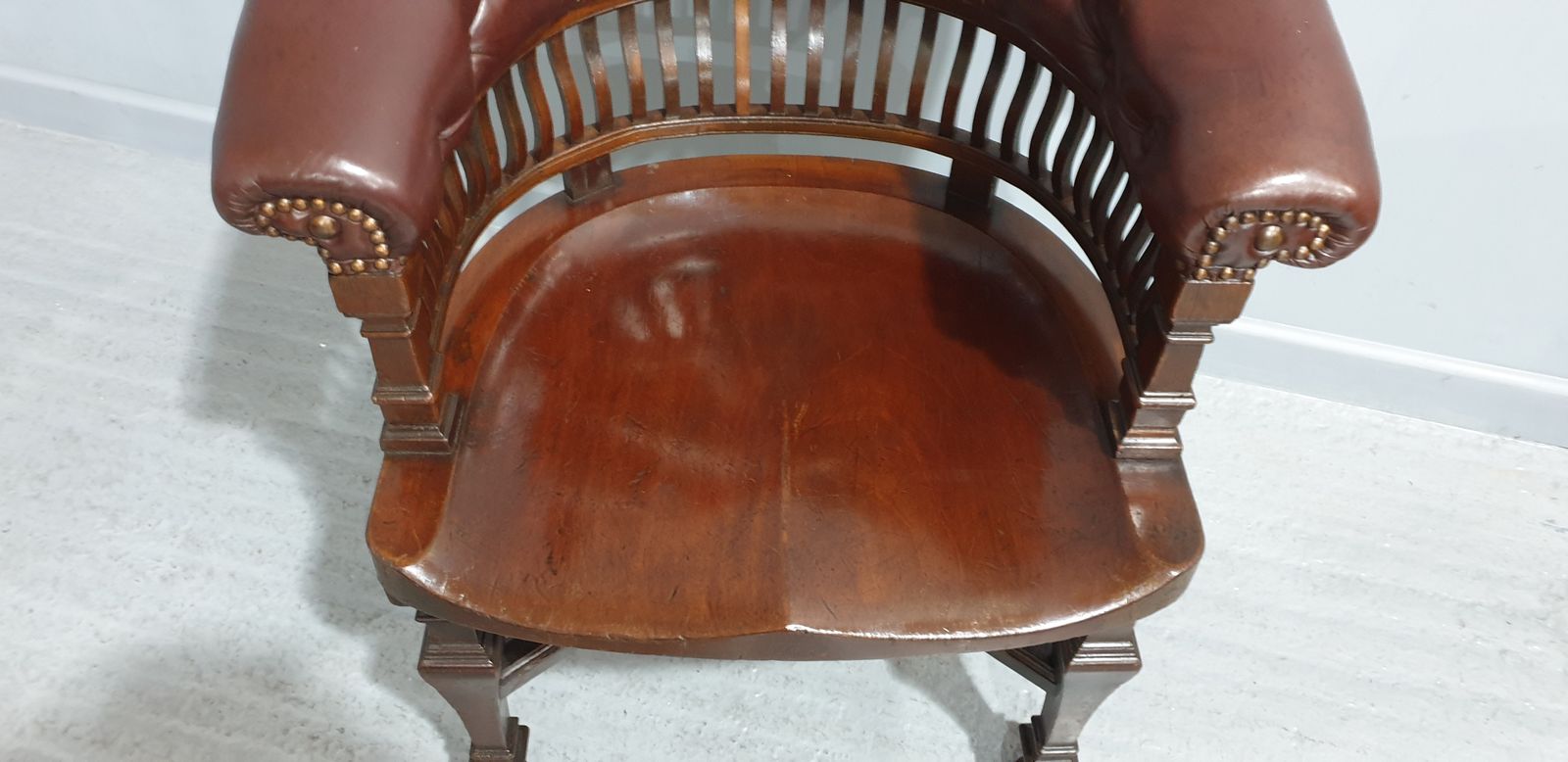 Victorian Mahogany Desk Chair, 1800s photo Furniture