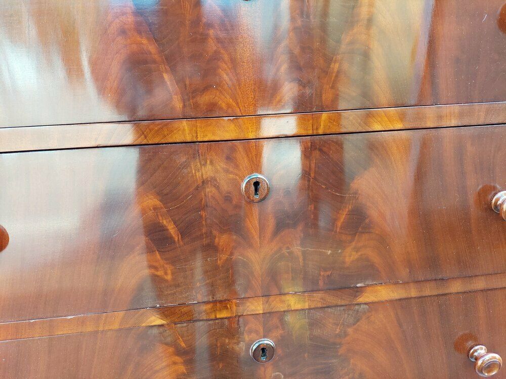Victorian Flame Mahogany Semanier Chest photo furniture