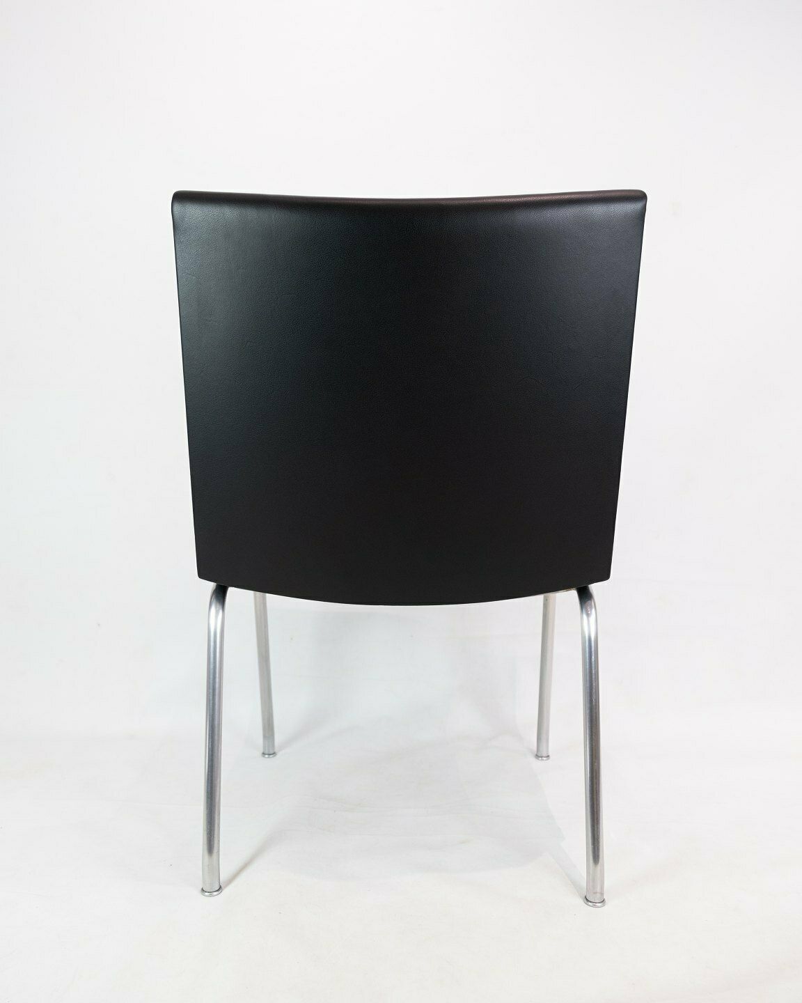Kastrup Chair Model Ch401 In Black Leather By Hans J. Wegner For Carl Hansen & Søn From 1990s photo vintage
