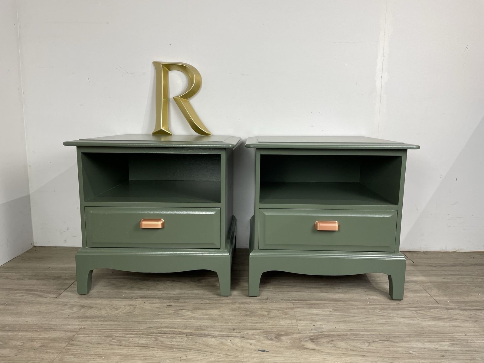 Stag Minstrel Pair (2) Of Bedsides Nightstands Painted Green